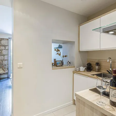 My Casa - Gambetta 33 Апартаменты *